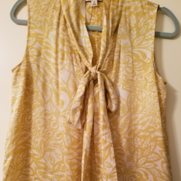 CAbi Tops - Cabi sleeveless silk blouse